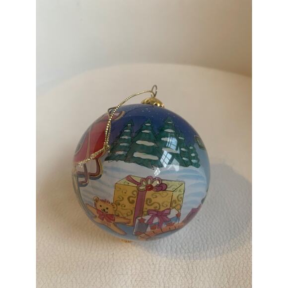 PIER 1 Li Bien Ornament 2004 Reverse Painted Glass Santa Claus North Pole - Picture 3 of 6